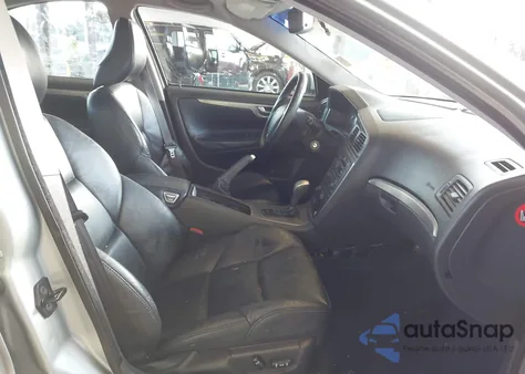 2006 Volvo S60 R from USA, damaged, VIN YV1RH527662545876